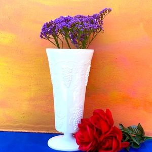 Vintage Milk Glass Harvest Grape Vase